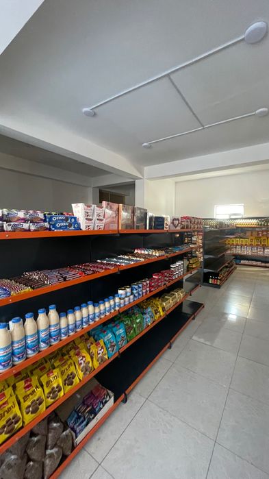 Stilaj polkalar dokonlar uchun