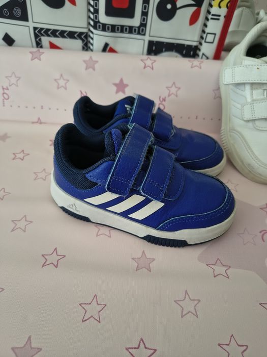 Adidas маратонки 25 номер