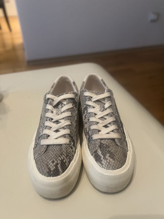 Дамски кецове Zara