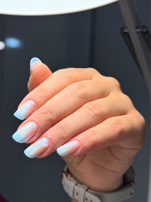 Servicii profesionale de manichiură