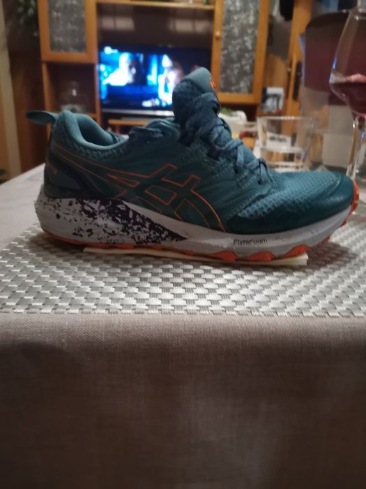 Маратонки Asics-унисекс