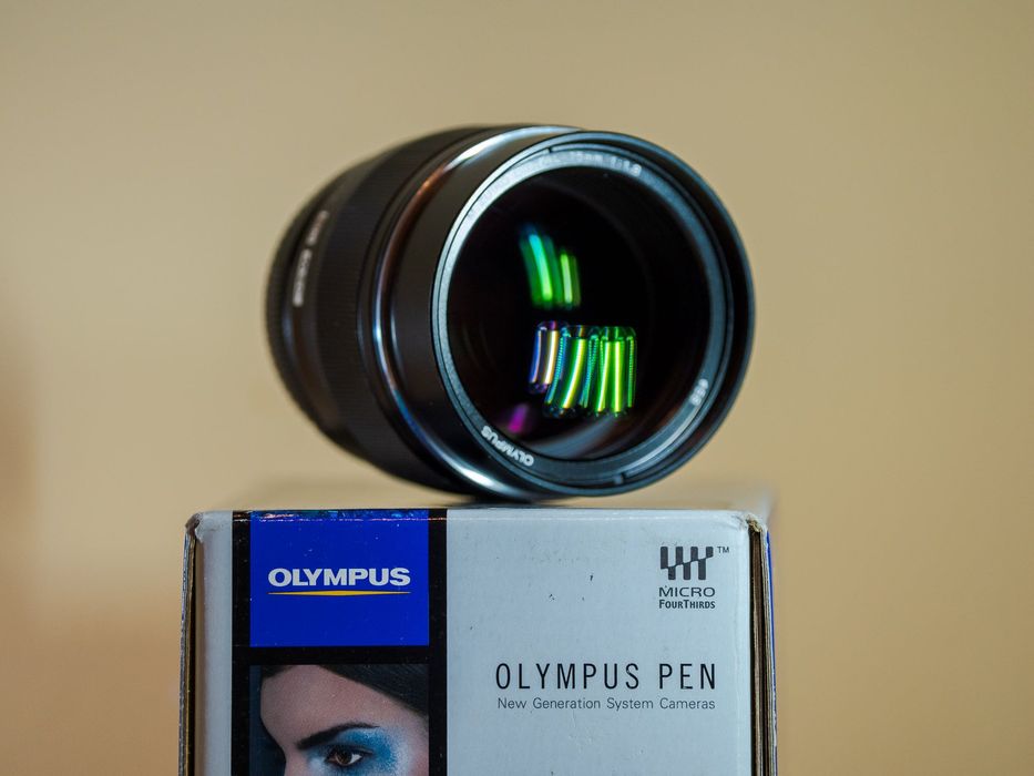 Obiectiv Olympus 75mm f1.8 negru