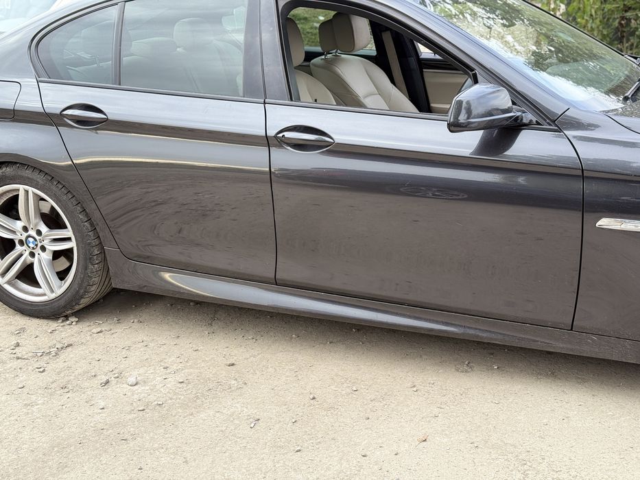 Usa fata bmw f10 f11 usa spate bmw f10