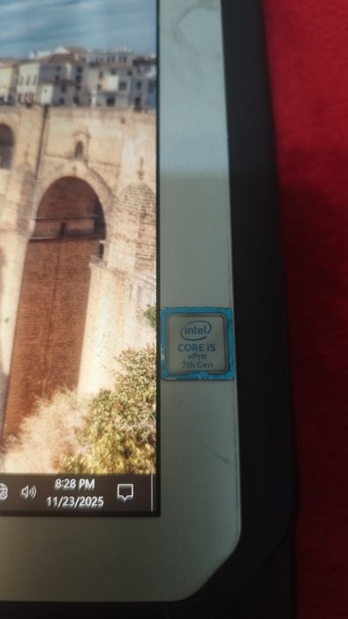 Tableta militară Panasonic