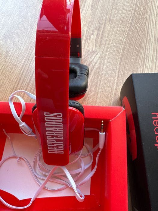 Casti noi ajustabili