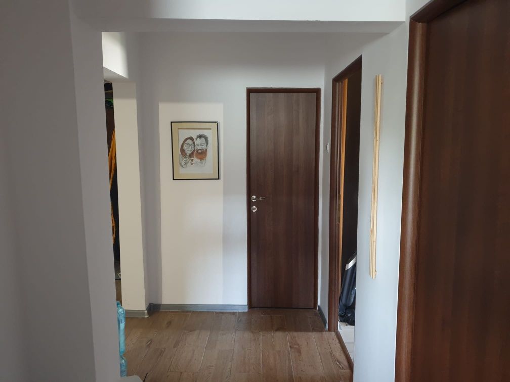 Apartament de vânzare cu 3 camere 74mp