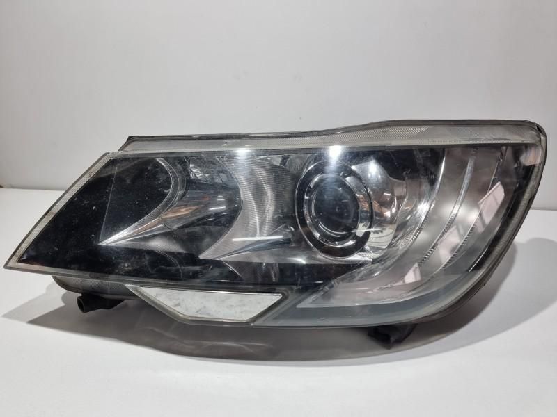 Far stanga Skoda Superb 2 facelift (2013-2015) 3T2941015F