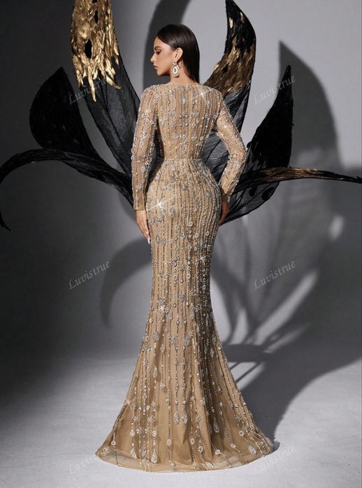 Rochie de nasa/soacra paiete, pietricele, margele marimea XL