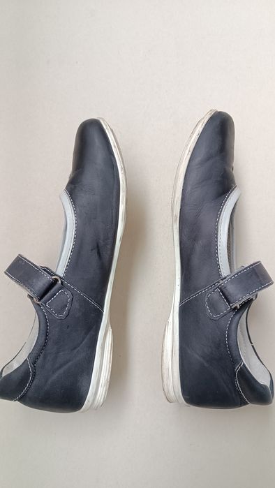 Детски обувки размер 36