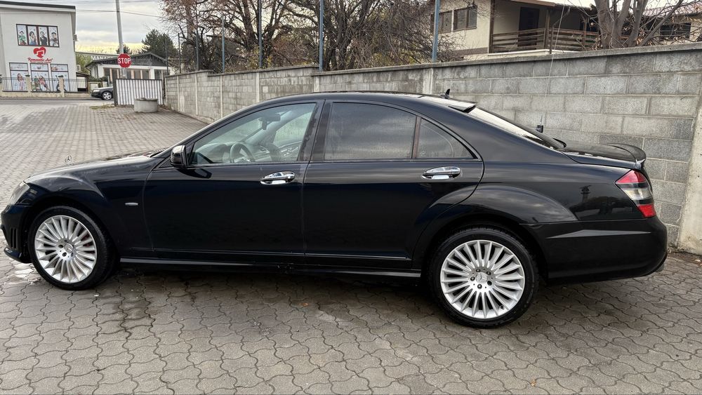 Mercedes S class 320