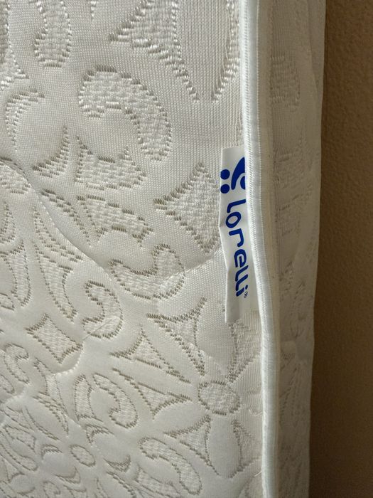 Бебешка кошара + матрак (може и по отделно)