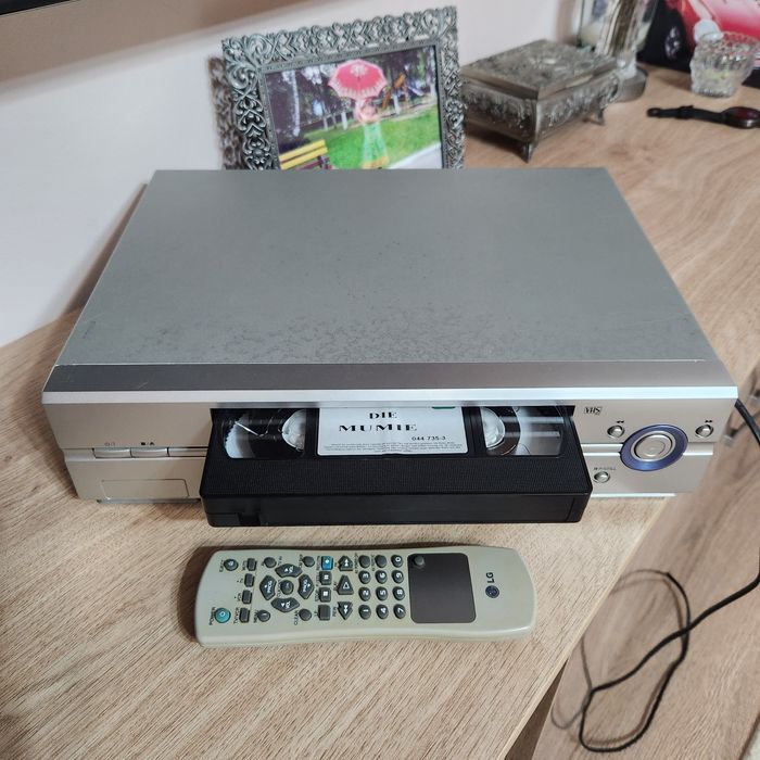 Videorecorder LG  VHS video recorder video player