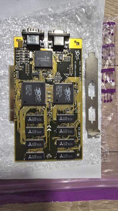 Vand doua placi video Retro 3dfx Voodoo