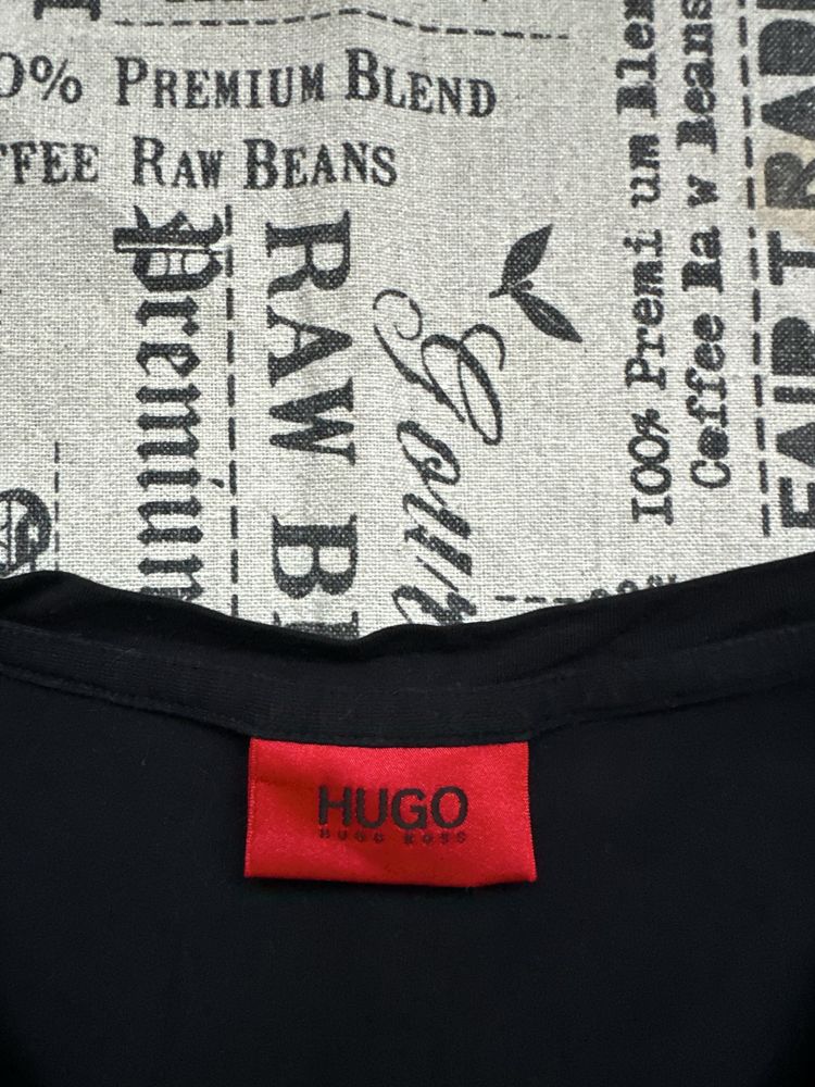 Hugo Boss Red original тениска.L