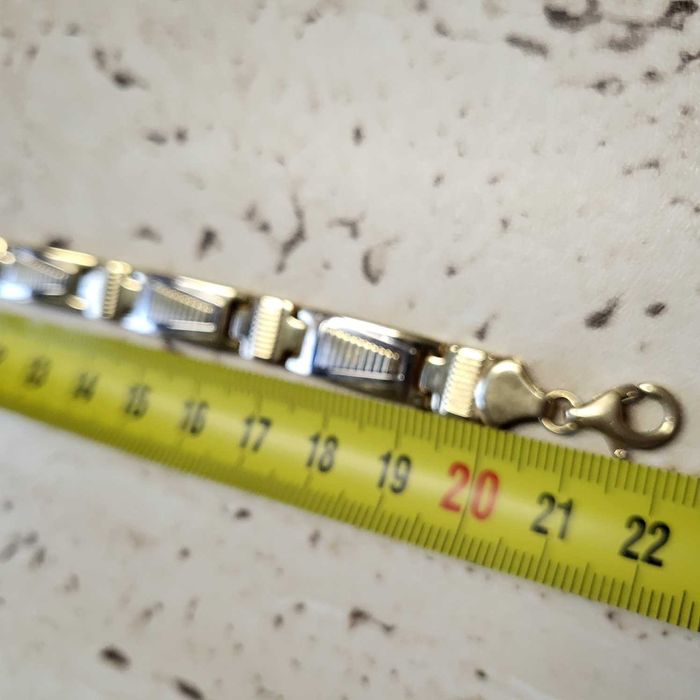 Bratara aur 14k, lungime 22 cm, noua, 8,65gr.