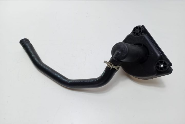 Gat umplere  ulei motor 8200795333 Fiat Talento  seria