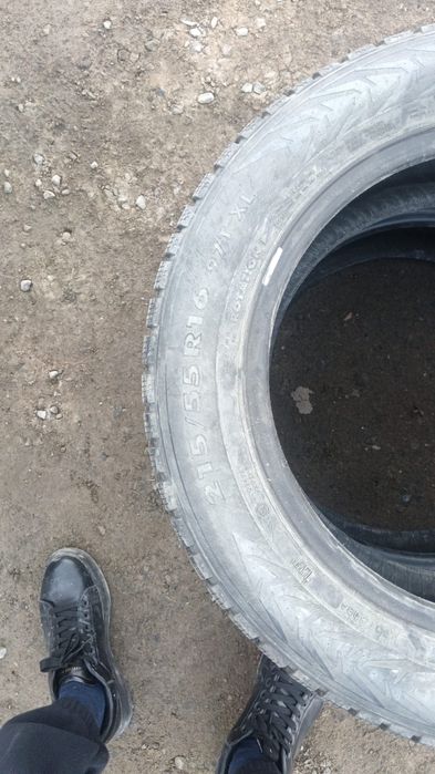 Продам покрышки 2 шт