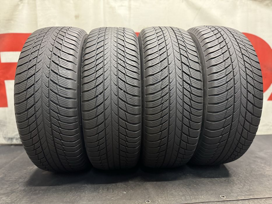 225 60 18, Зимни гуми, Bridgestone BlizzakLM001, 4 броя