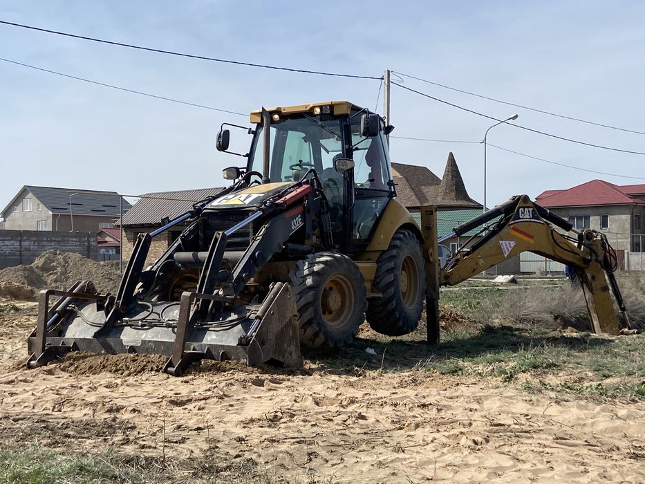 Аренда экскаватор погрузчик Caterpillar 432e, 428e