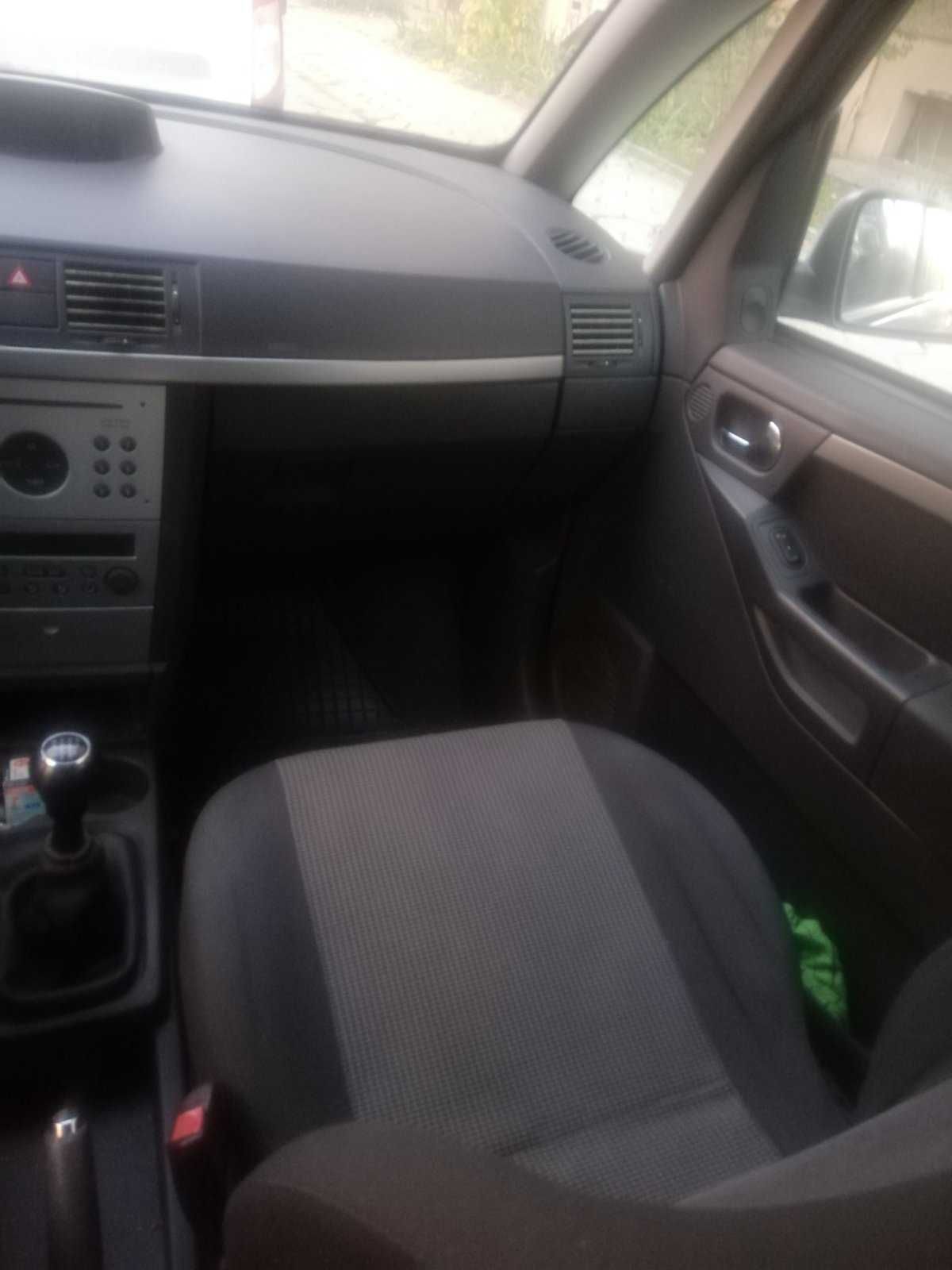 ПРОМОЦИЯ: Автомобил Opel Meriva в много добро състояние