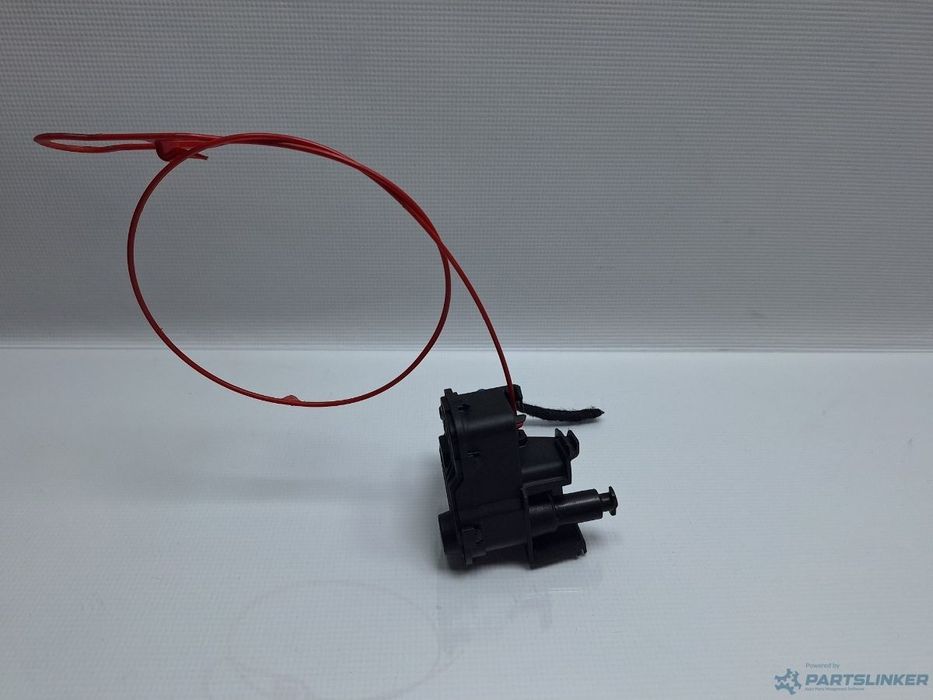 Incuietoare usita rezervor AUDI A4 IV Avant (8K5, B8) [ 2007 - 2015 ] TDI (CJCD, CMFB, CSUA) 110KW|150HP OEM 8K0862153H