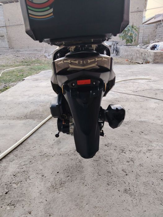 Tigr skuter 10 000 million