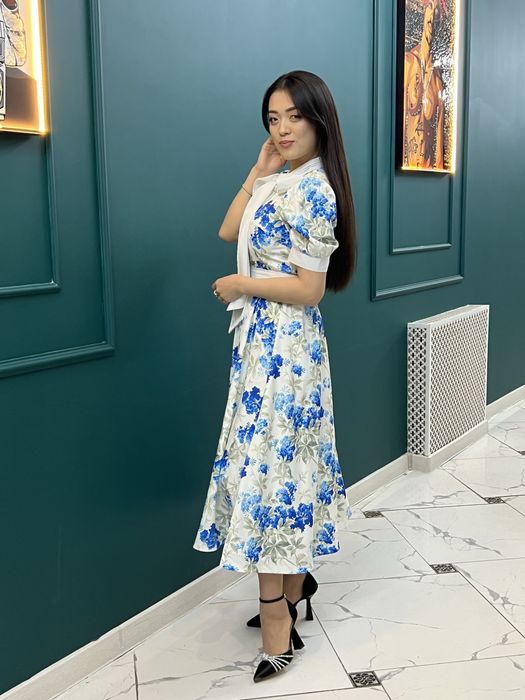 Продается платье 46р цена 4000тыс