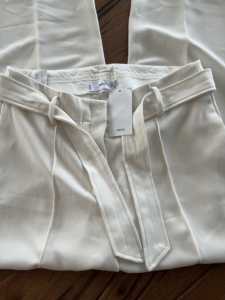 2 perechi pantaloni Mango