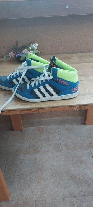 Adidas кецове използвани