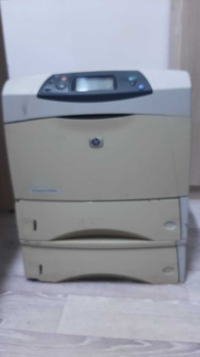 Продам большой принтер Hp