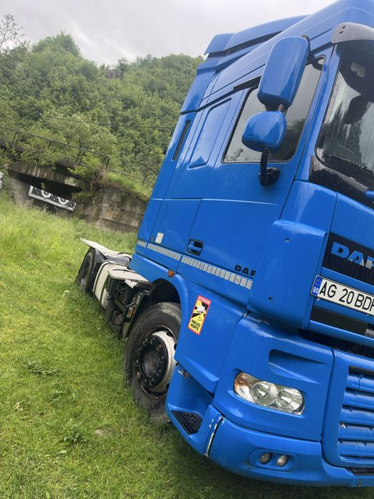 Vand sau schimb acest camion daf xf