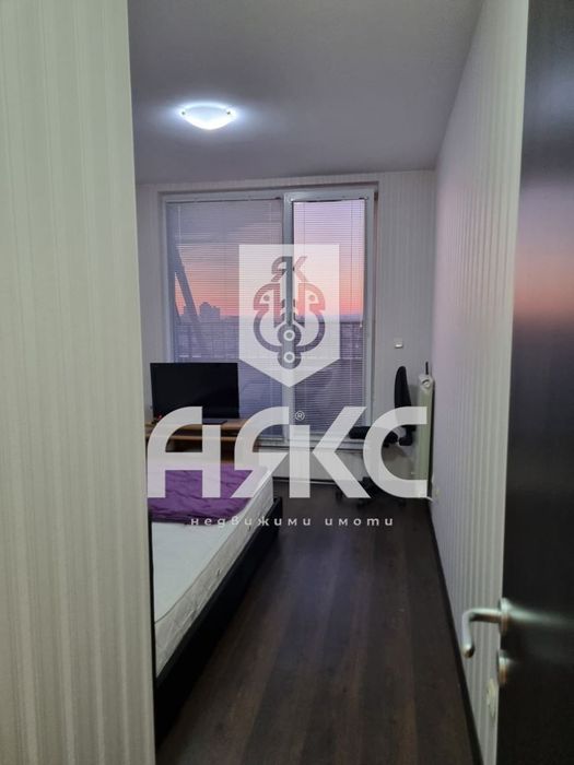 Тристаен обзаведен апартамент в кв. Младост 4 до МЕТРОСТАНЦИЯ