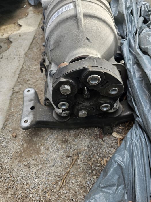 Продавам скоростна кутия 6hp28 от N57 двигател