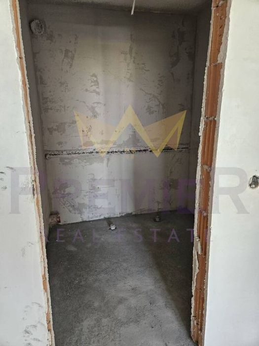 Продава се Тристаен апартамент в Бургас, Меден рудник - зона В - 97 кв.м за 1336 €/кв.м - Снимка #4