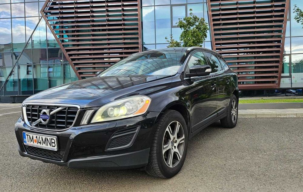 Volvo XC60 AWD, an 2012, motorizare 2.4 D 163 CP, unic proprietar