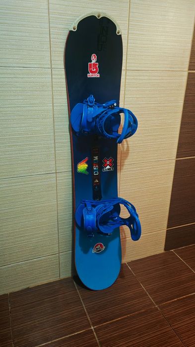 Placa snowboard Burton custom 130 cm -legaturi boots burton
