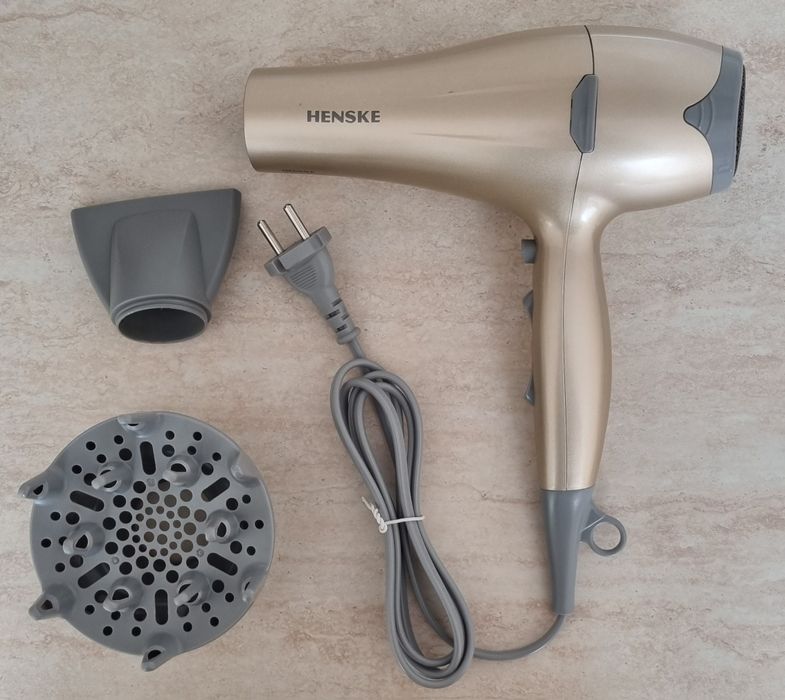 Сешоар за коса 2200W