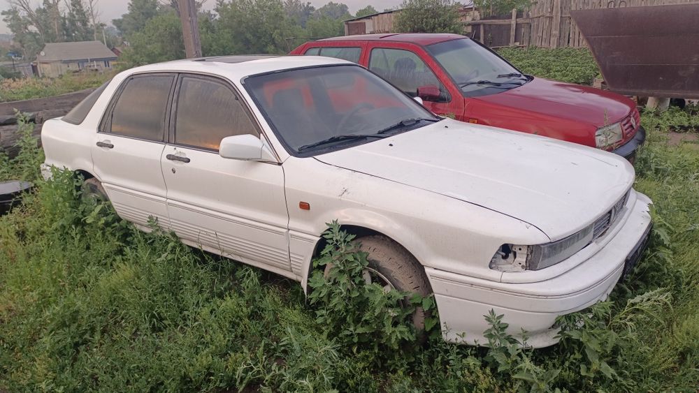 Митсубиси галант