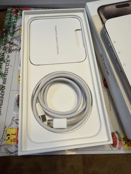 Iphone 15 pro max natural titanium