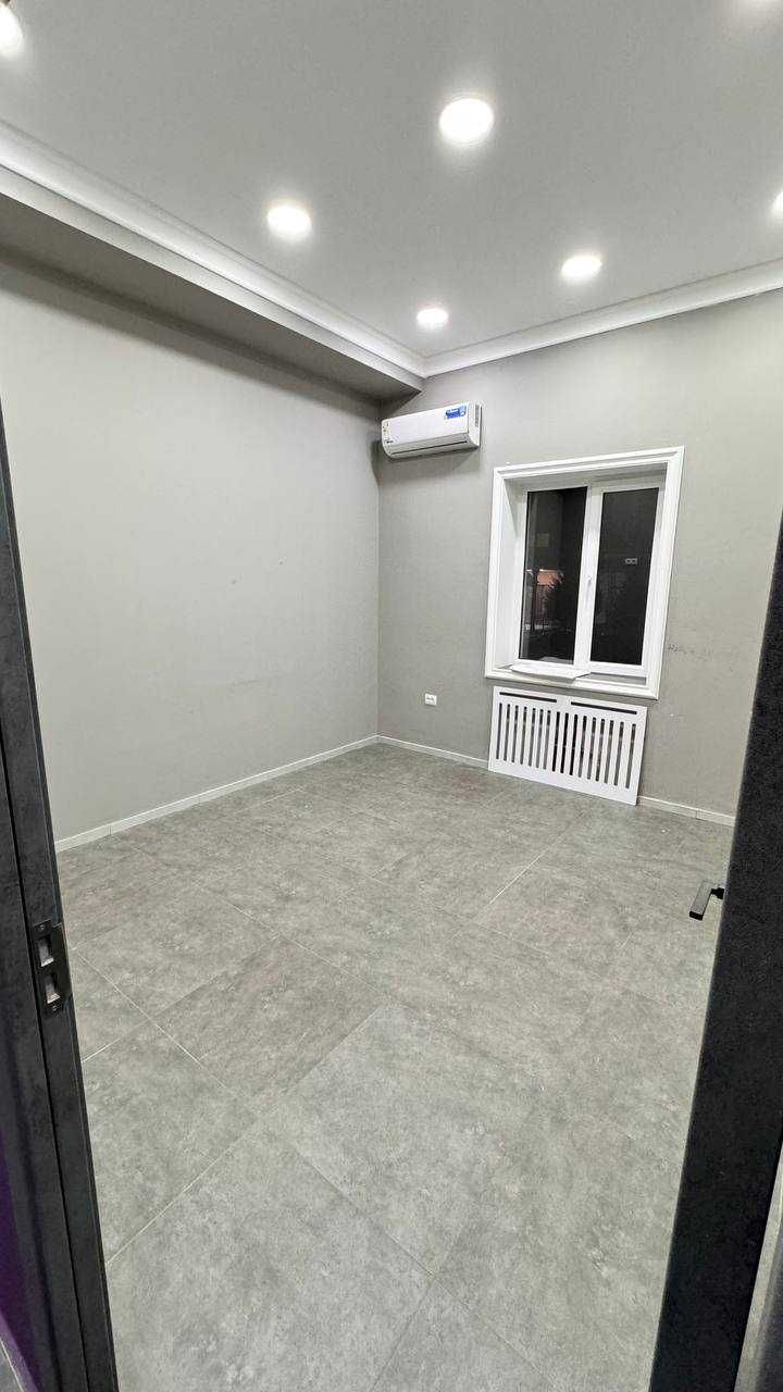 Офис ул.Фагона Йули 1-этаж 4-комн 2-линия 74 м² ремонт парковка общая