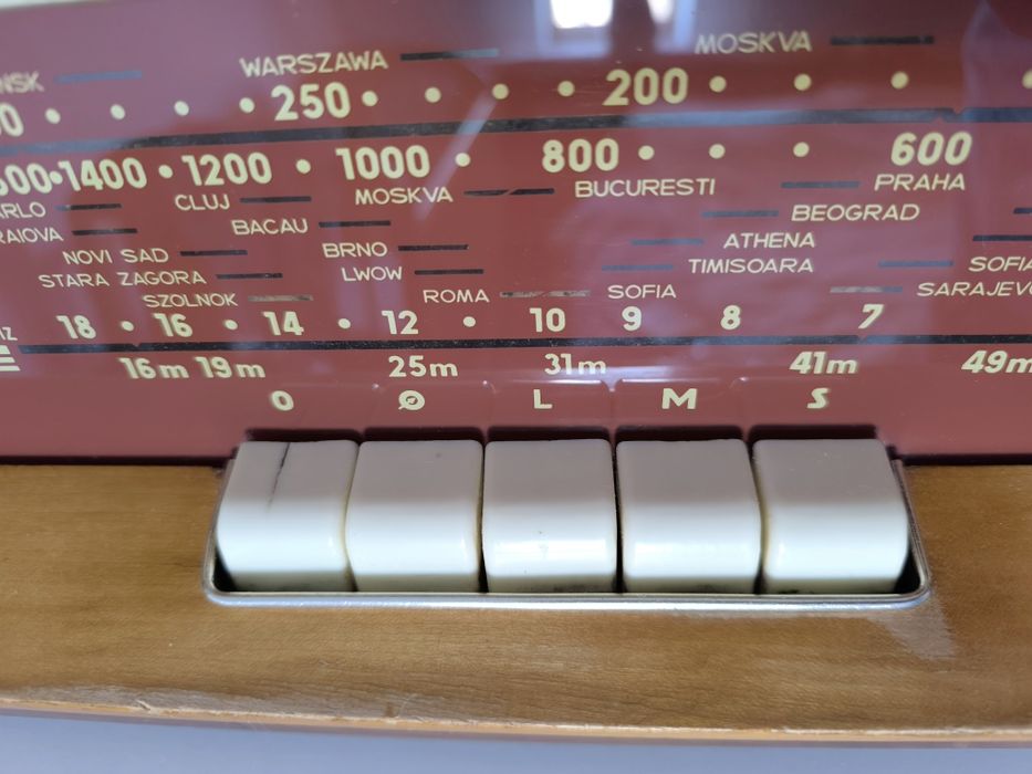 Aparat de radio vintage Carmen Select 2 (Electronica)