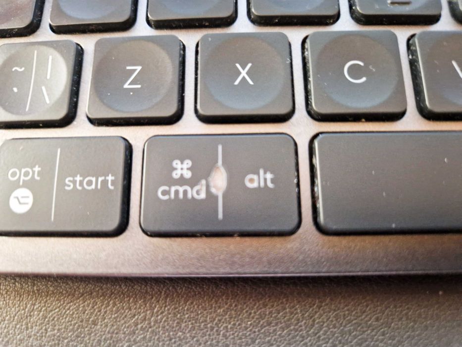 Logitech MX Keys за Windows и MAC безжична клавиатура с подсветка