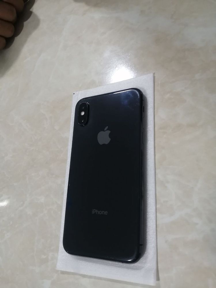 Iphone x s batare 80% usto koʻrmagan