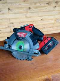 Fierastrau circular cu acumulator MILWAUKEE M18 CCS55-502X