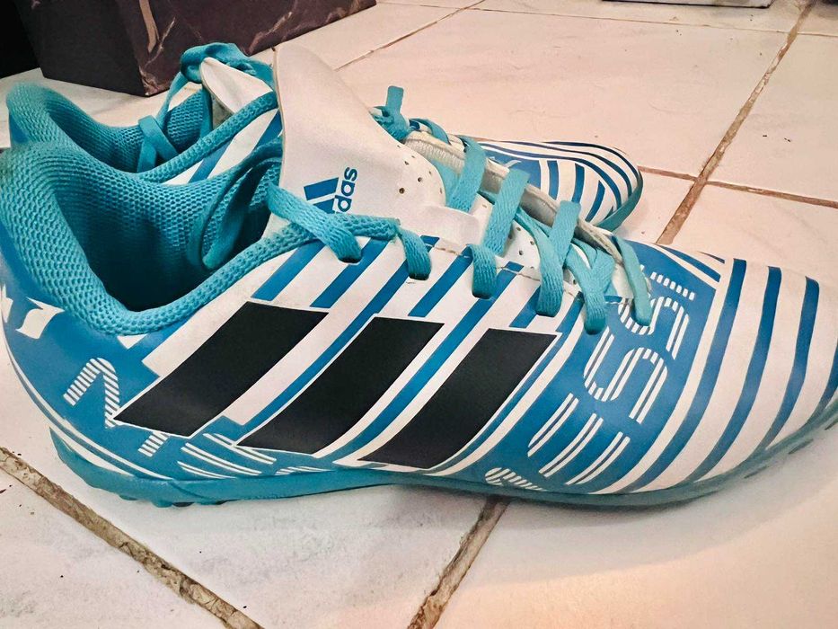 унисекс маратонки Adidas Messi