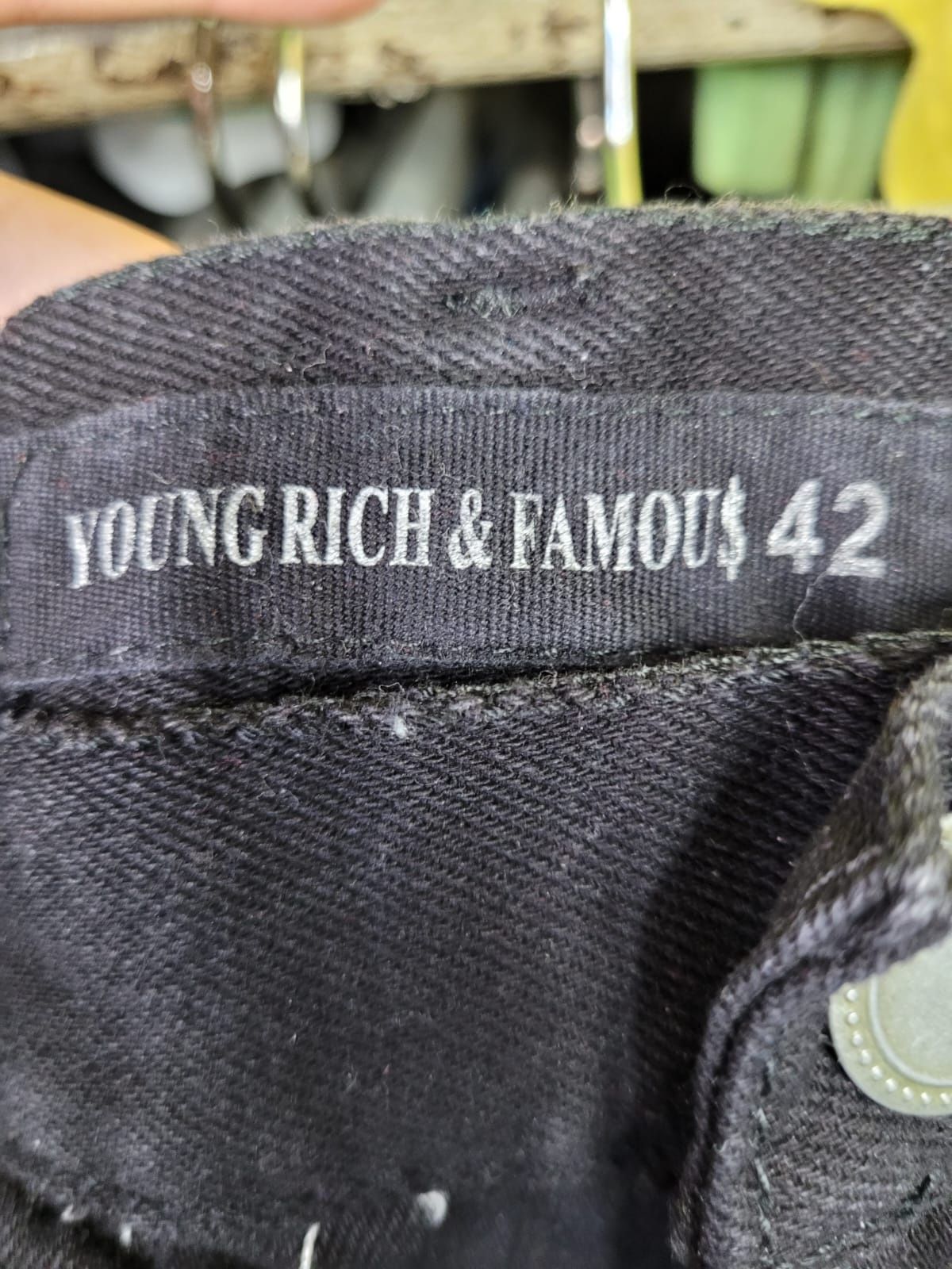 Blugi Y2K baggy Young Rich & Famous