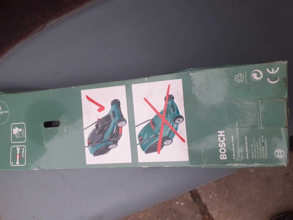 vand cutit rezerva pentru masina de tuns iarba, Bosch Rotak 43