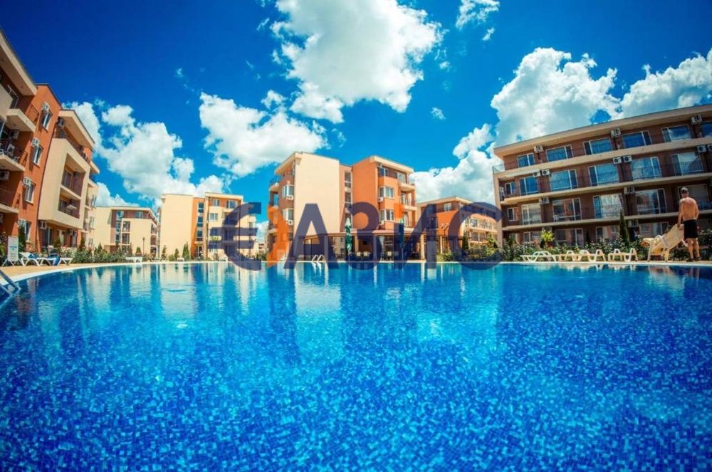 Продава се Едностаен апартамент в к.к. Слънчев бряг - 40 кв.м за 1447 €/кв.м - Снимка #13