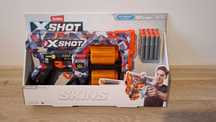 Pistol NERF X-SHOT ZURU SKINS cu 2 tragatoare si 12 rezerve