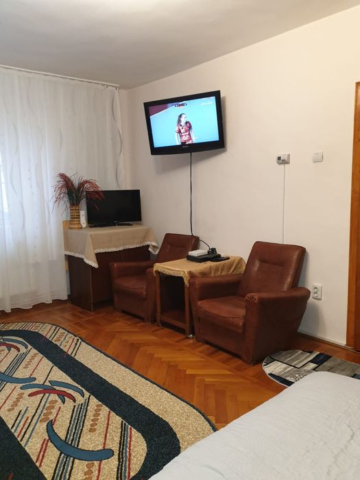 Ofer spre închiriere un apartament cu 1 camera